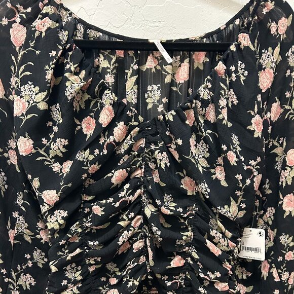 Free People Cropped Women's Final Rose Blouse Size Small Bohemian - Picture 12 of 12